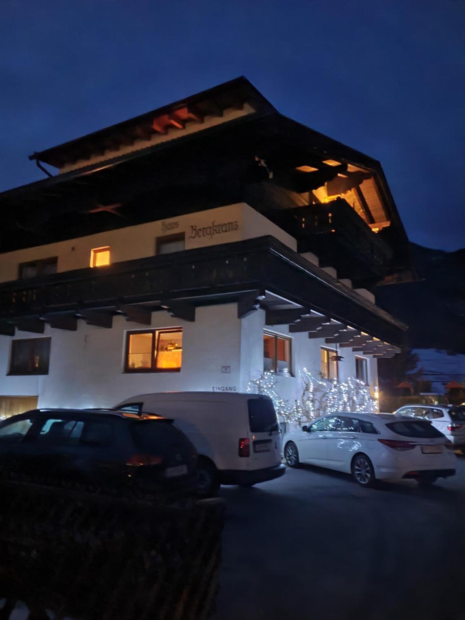 Haus Bergkranz Bed & Breakfast Lermoos Exterior photo